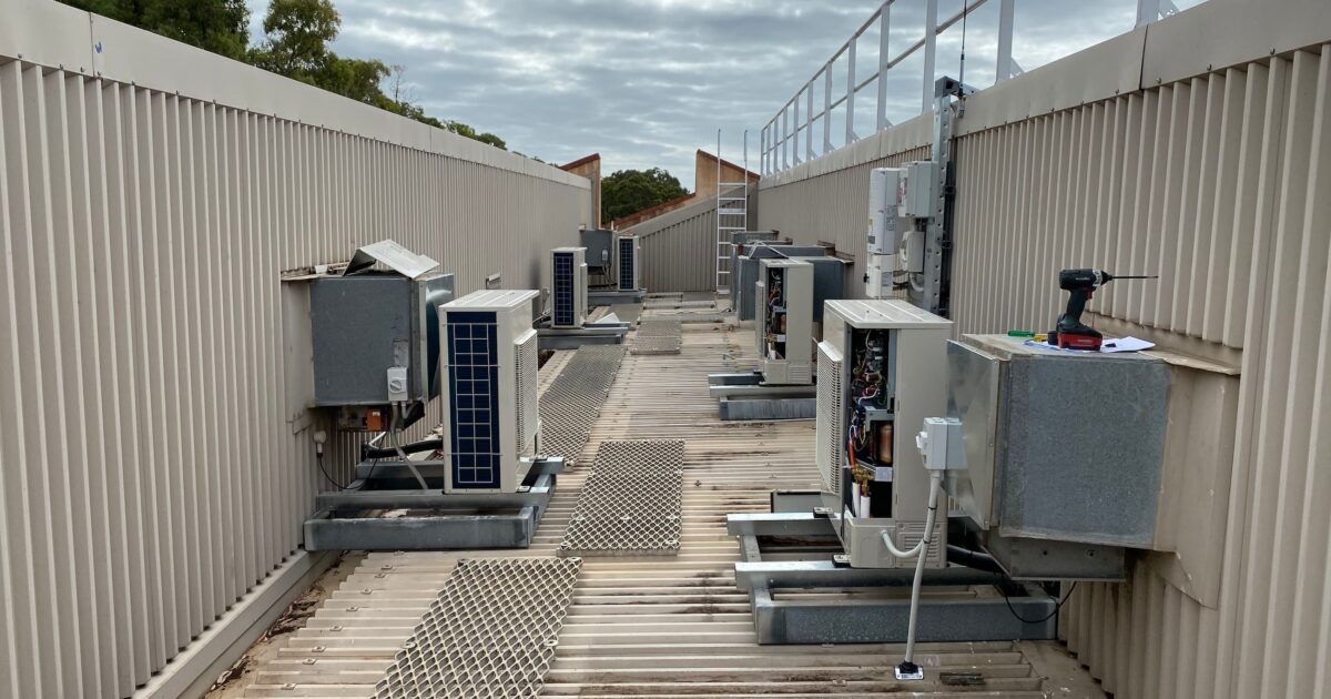 Reverse Cycle air conditioning Ultima Air